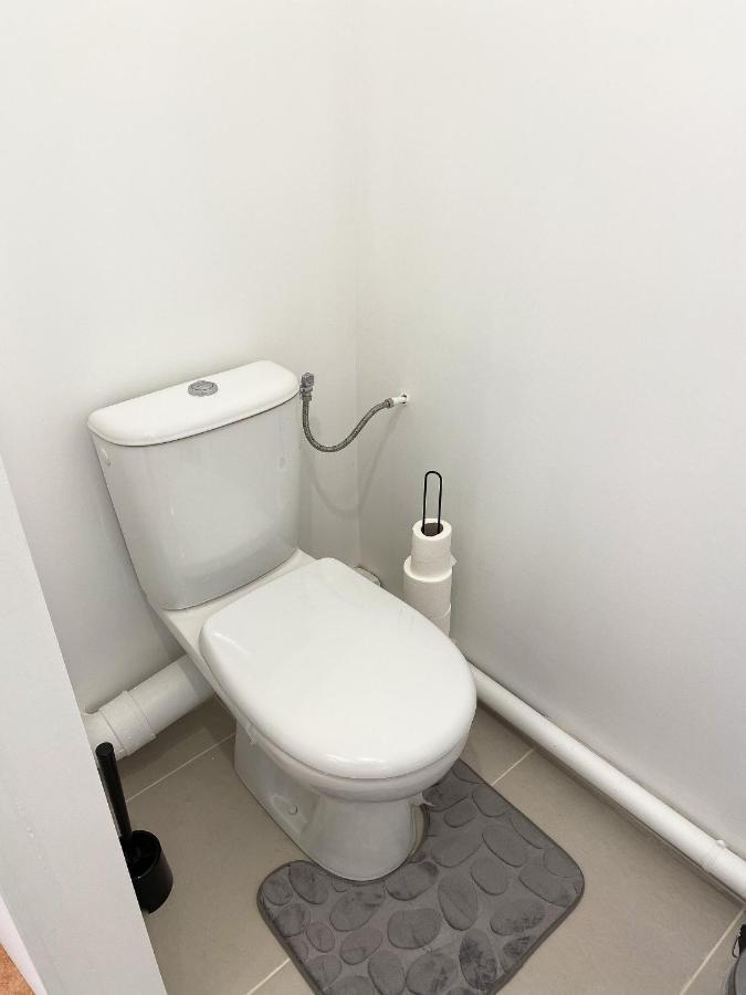 Luxueux Appartement Evry Centre - Parking - Rer A 10 Min Courcouronnes Kültér fotó