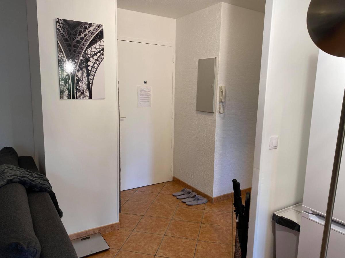 Luxueux Appartement Evry Centre - Parking - Rer A 10 Min Courcouronnes Kültér fotó